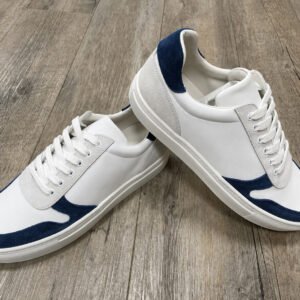 white sneakers with details on front, lace guard and heel in suede leather grey and blue